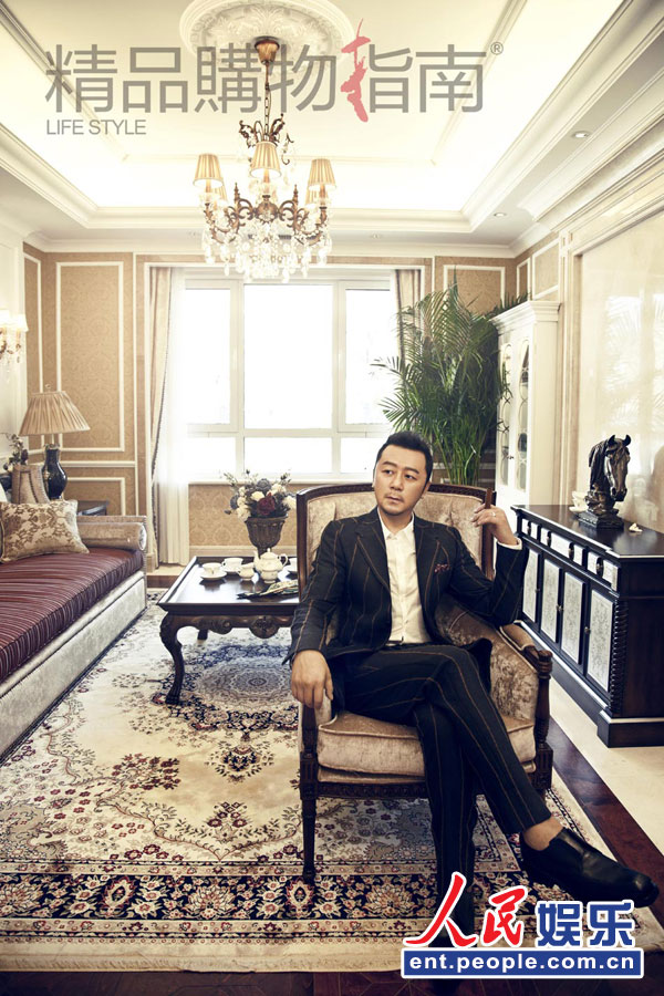 郭涛时尚大片抢镜 土豪金 海边照霸气外露