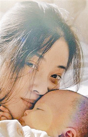 聂远爱妻晒女儿萌照 星二代 出生谁最卖萌\/图