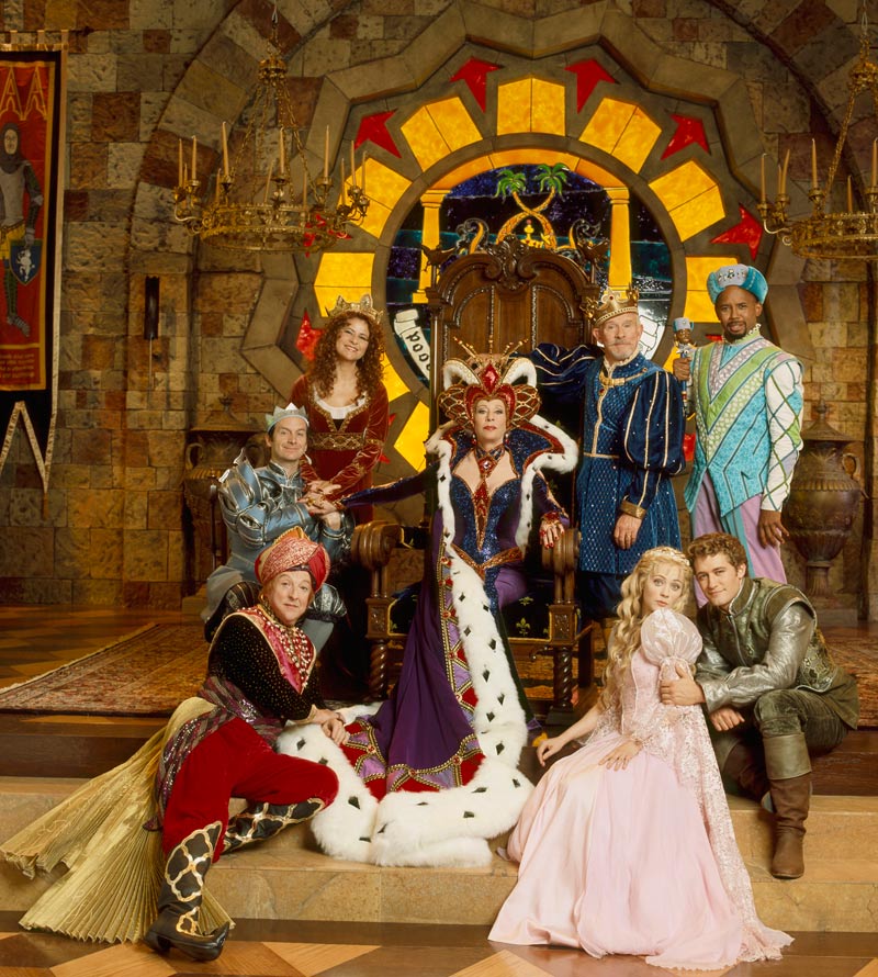 揭《灰姑娘》拍摄幕后 童话电影十大真人版魔