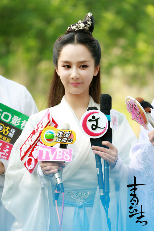 和杨紫一样,成毅此次也是首度出演仙侠剧,据武术导演介绍,《青云志》