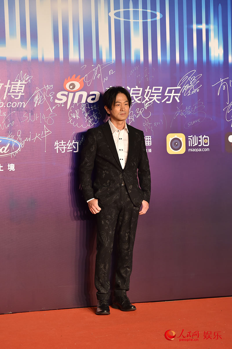 吴亦凡华晨宇许魏洲群星亮相亚洲新歌榜 李宇春成最大赢家