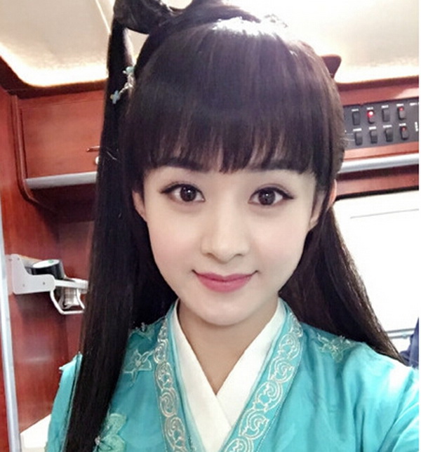 35岁林依晨满脸胶原蛋白似高中生 娱圈她们年过30仍少女