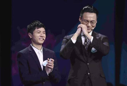 《诗书中华》演绎手语美如诗 被赞“文化价值不只在当下”
