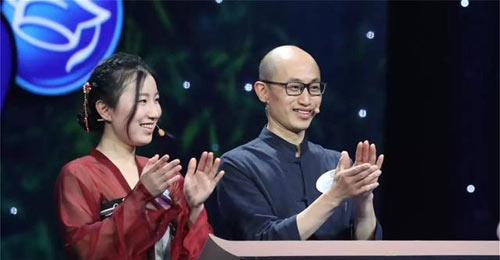 《诗书中华》演绎手语美如诗 被赞“文化价值不只在当下”