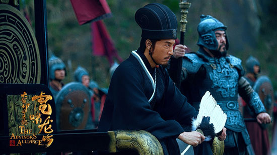 《军师联盟2》剧照抢先看 老年司马懿与张春华塌边依偎