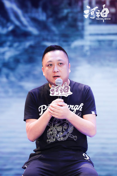 《河神》开播 李现笑称有18块腹肌张铭恩上演