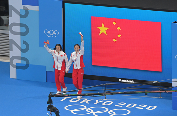 中国体育代表团第四金!东京奥运会女子双人3米跳板:施廷懋/王涵夺冠