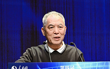  Liang Xiaosheng, winner, writer and screenwriter of the 10th Mao Dun Literature Award