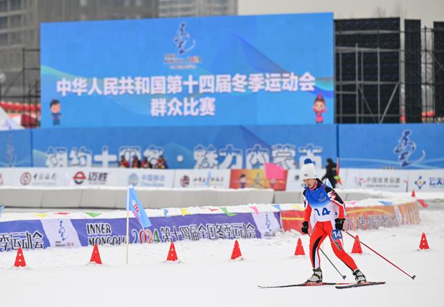 巩立姣铅球夺冠 中国女子铅球完成亚运12连冠