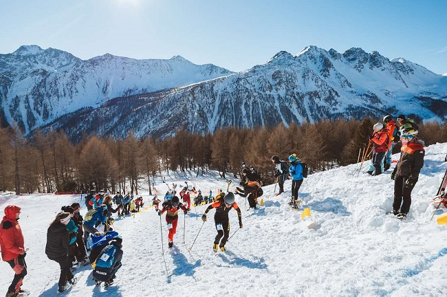 滑雪爬山青年世界杯意年夜利站 中国队夺得7金1银2铜