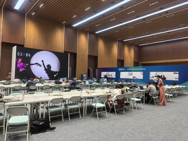 成都世运会主媒体中心媒体工作间。