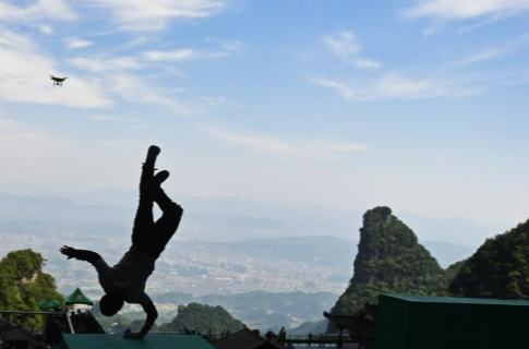 跑酷，不止很酷