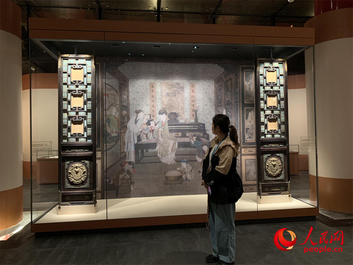 “百年守护——从紫禁城到故宫博物院”展览现场。人民网记者 刘微摄