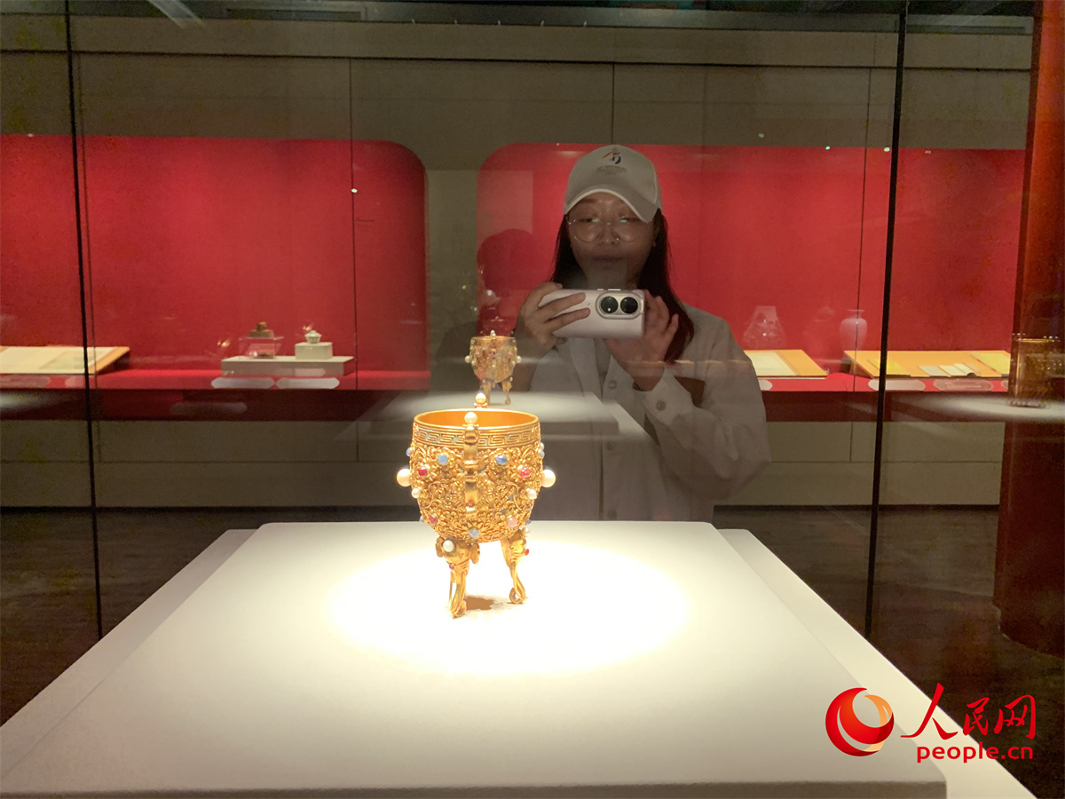 “百年守护——从紫禁城到故宫博物院”展览现场。人民网记者 刘微摄