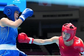 全运会拳击比赛：奥运冠军李倩晋级八强