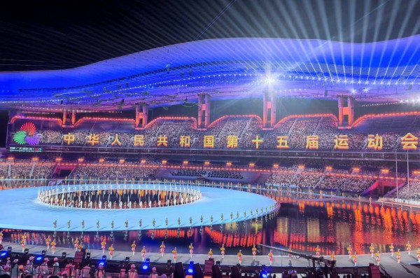 十五运会开幕式现场。 人民网记者 杨磊摄
