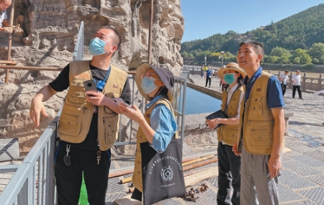 伊水河畔，守护龙门千年造像
