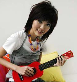 组图:2006年最热网络歌曲 歌手其实长这样