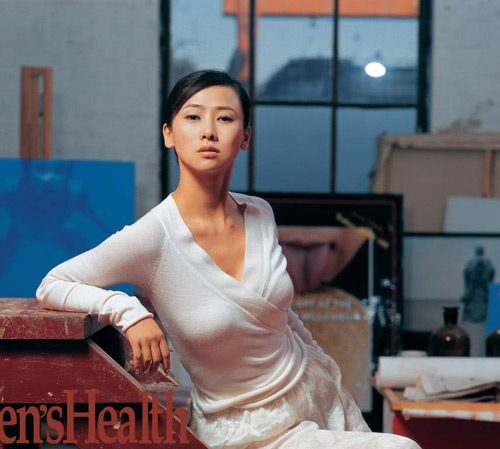 组图:翁虹写真凹凸有致+(3)--人民网娱乐频道--人民网