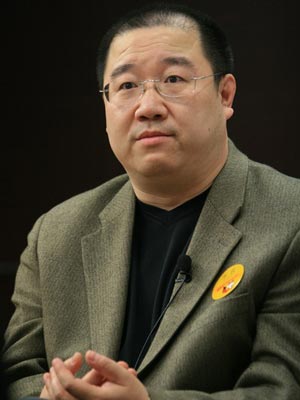 英达
