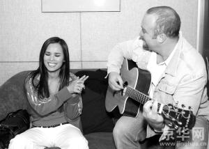 韦唯力争演唱奥运主题曲 称已把状态调整到最佳