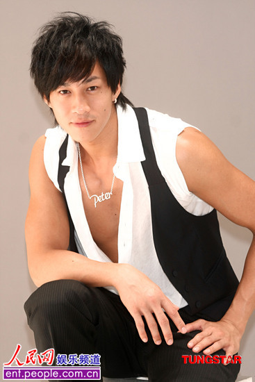 何润东代言银饰抢言承旭工作 怕影响两人友谊