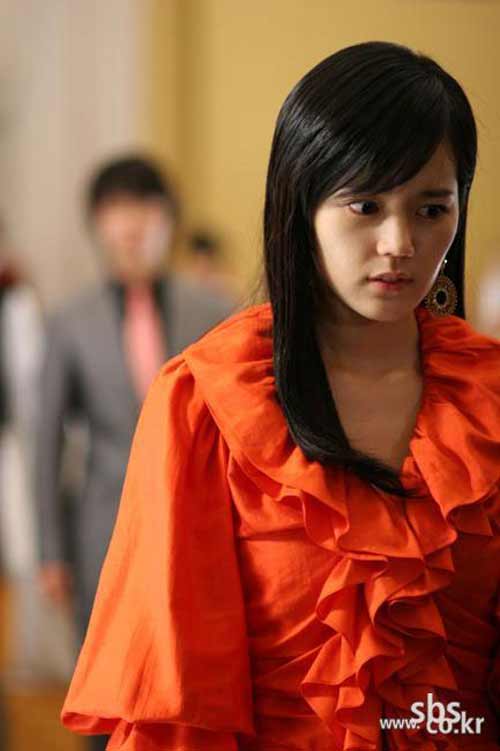 《魔女游戏》的导演和剧本没什么怨言; > 三月最新韩剧之《魔女柔熙》
