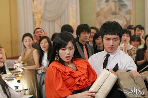 <em>电视剧</em>《<em>魔女</em>幼熙》--娱乐--人民网