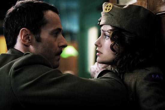 组图:电影《超级女特工》精美剧照 (9)