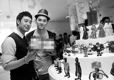 潘玮柏接手陈冠希上海潮店 生意好业内关注