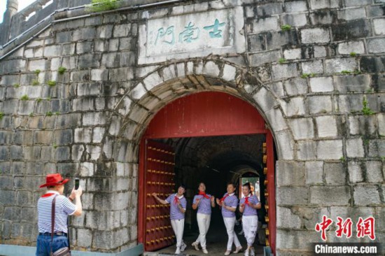 千年古城门重开 桂林旅游增添历史底蕴