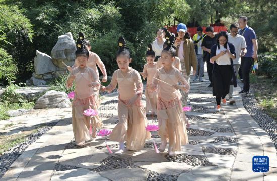 北京举办西山八大处文化节