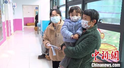 上海用“新处方”及时缓解“儿科就诊难 住院难”