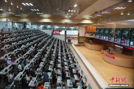 昆明迎来七夕鲜花交易高峰