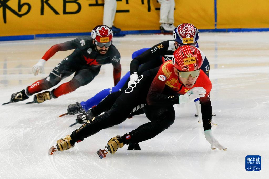 金牌！中国队夺得短道速滑世锦赛男子5000米接力冠军