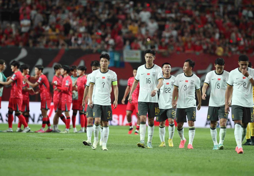 世预赛｜国足客场负韩国 惊险晋级18强赛